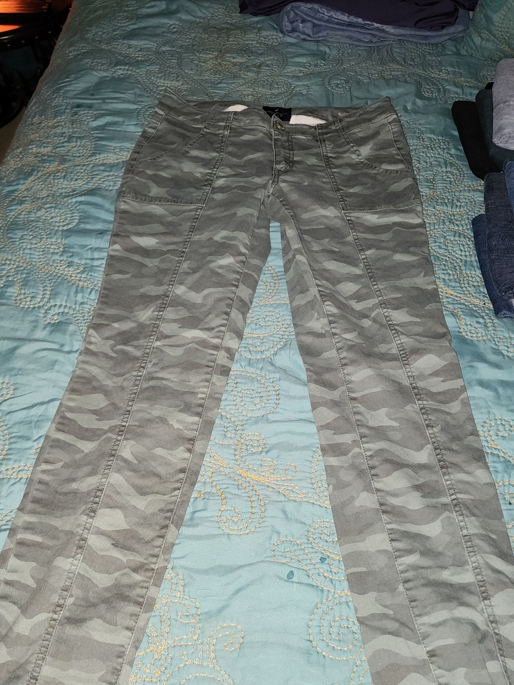 Ae Camo Skinny Pants